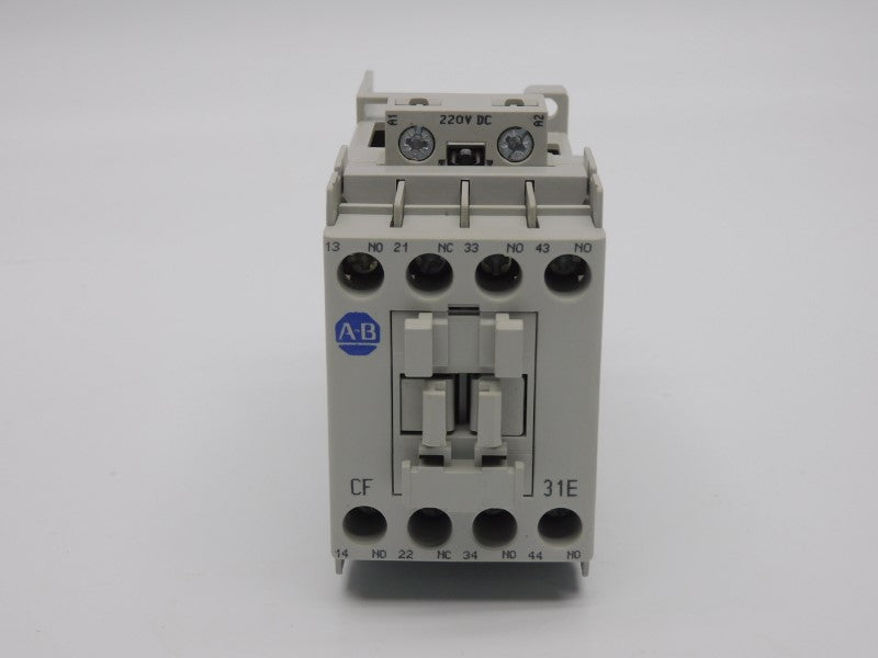 ALLEN BRADLEY 700-CF310ZA SER. A 220VDC 20A (BR/WH) NSMP