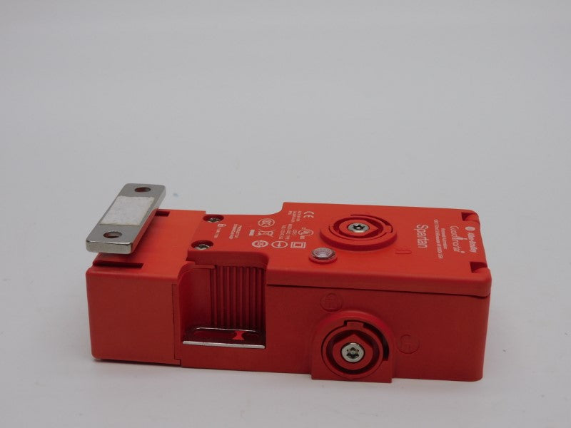 ALLEN BRADLEY 440G-S36001 SER. B 24V 10A (AS PICTURED) NSNP