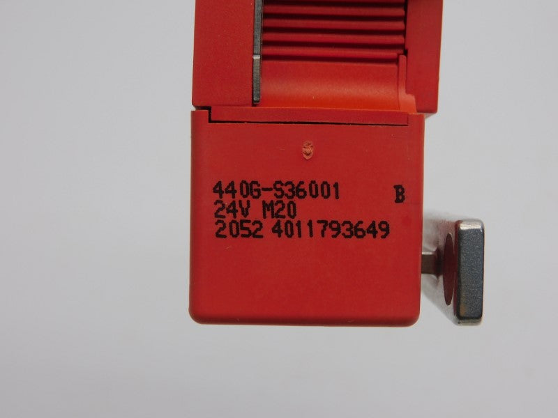 ALLEN BRADLEY 440G-S36001 SER. B 24V 10A (AS PICTURED) NSNP