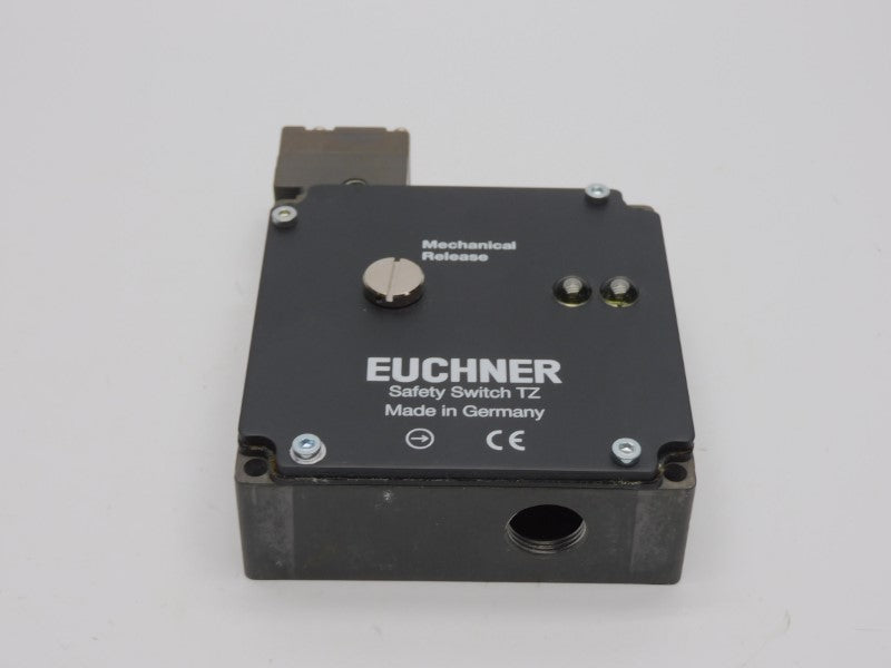 EUCHNER TZ2LE024MVAB 088070 250V 4A NSMP