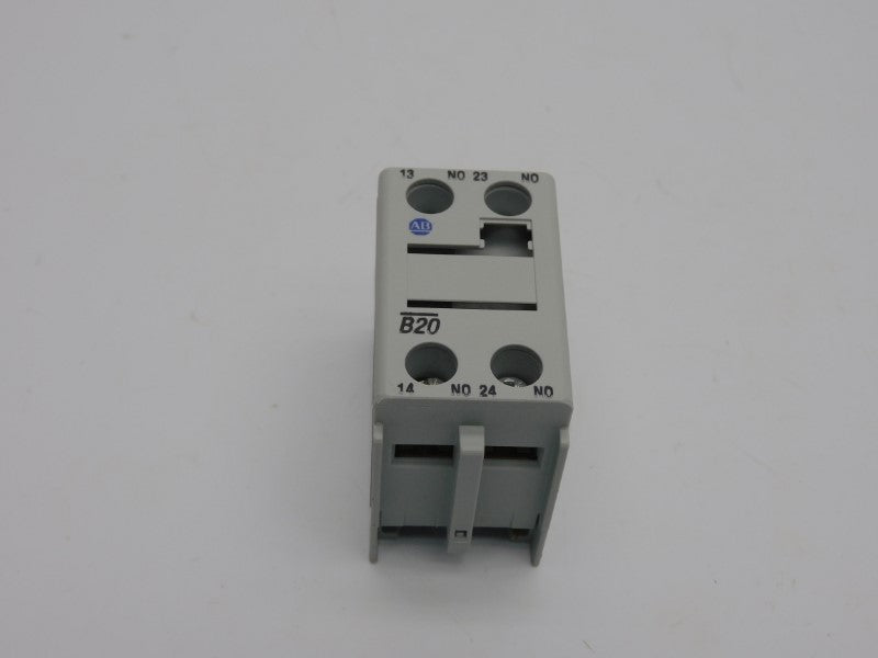 ALLEN BRADLEY 100-FB20 SER. B 690V 10A (WH) NSMP