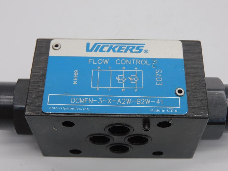 VICKERS DGMFN-3-X-A2W-B2W-41 694414 NSNP