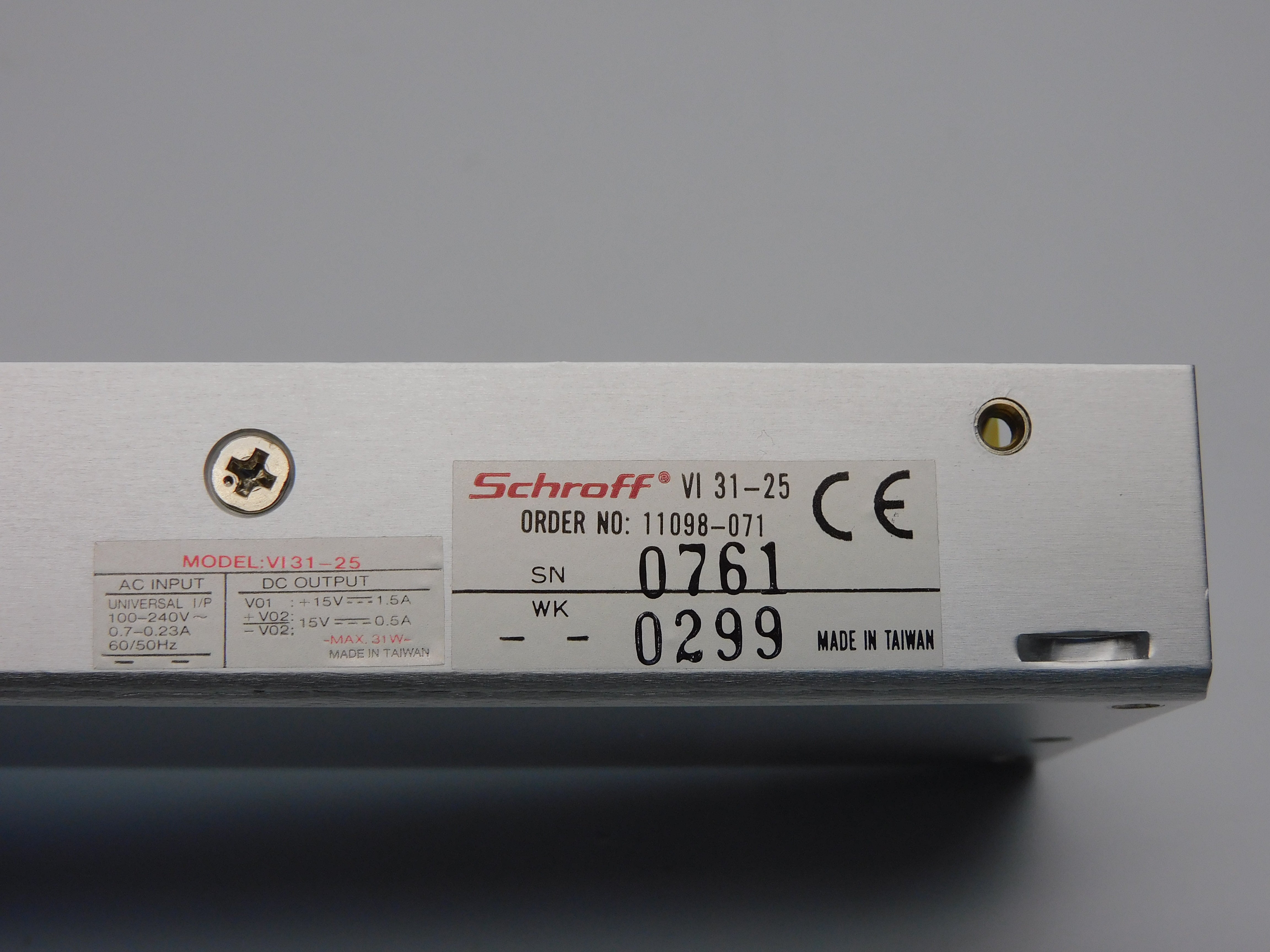 SCHROFF VI31-25 100-240V 1.5A NSMP