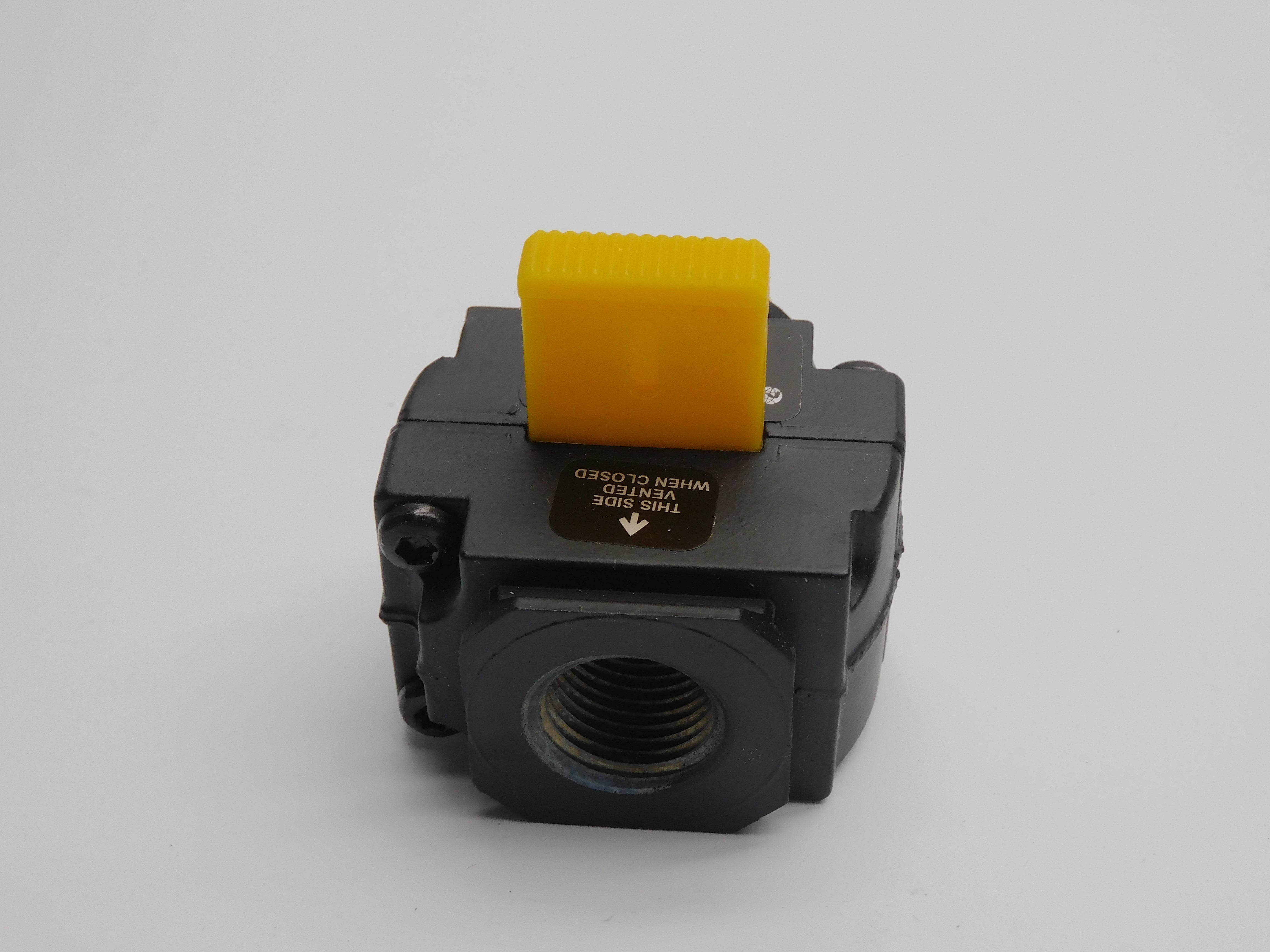 NORGREN T73E-4AA-P1N 250PSI NSNP