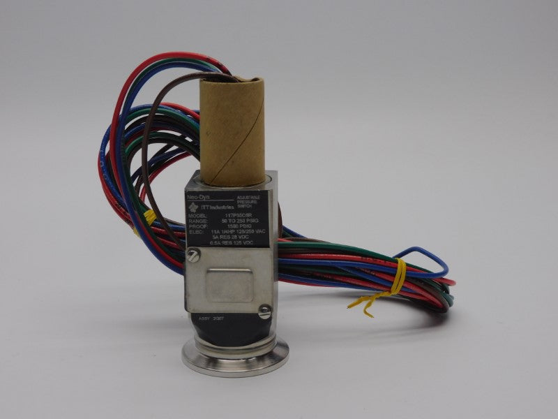ITT 117P55C6R 125/250VAC 11A 50-250PSI NSMP