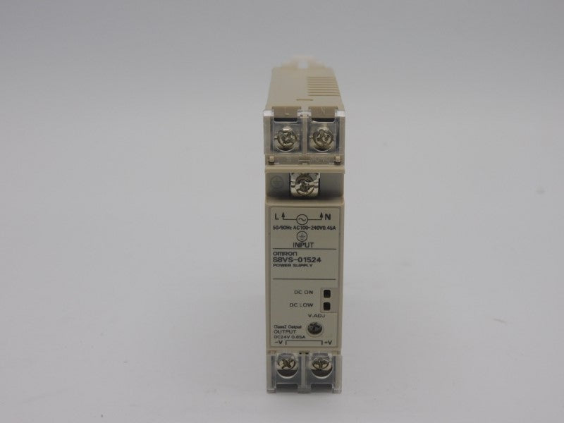 OMRON S8VS-01524 100-240VAC .45A (WH) NSMP