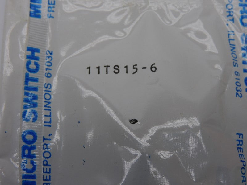 MICRO SWITCH 11TS15-6 250VAC 10A NSMP