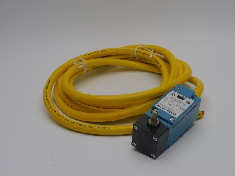 MICRO SWITCH LSYAC5KP-FP 120VAC 10A NSNP