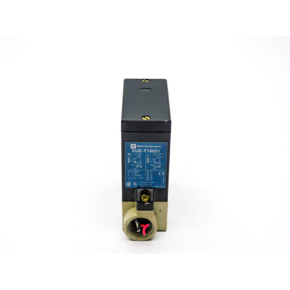 TELEMECANIQUE XUE-T10031 250V 2A UNMP