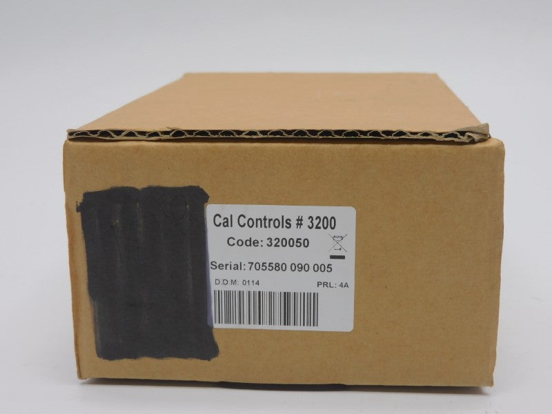 CAL CONTROLS 320050 250V 4A NSMP