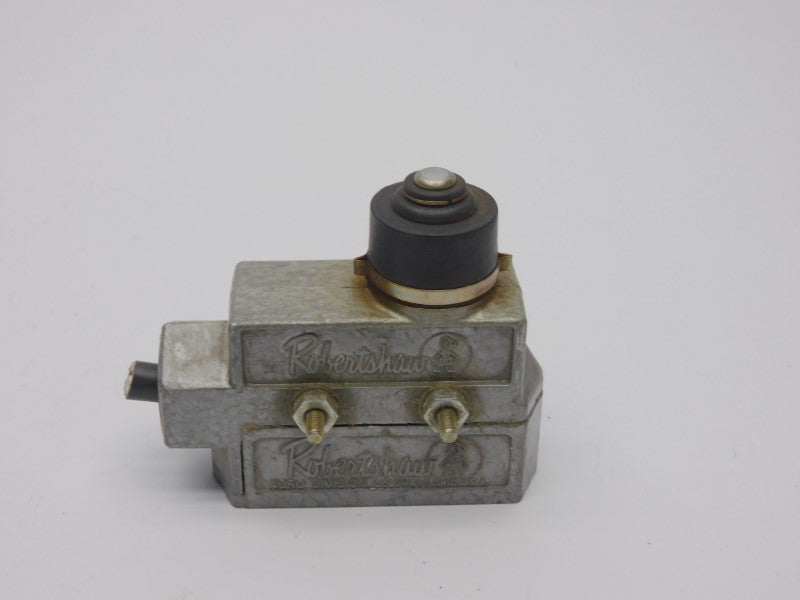 ROBERTSHAW SBH2-7PN 480VAC 15A UNMP