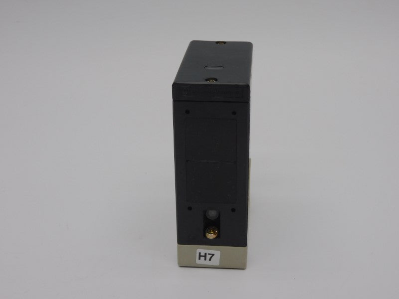 TELEMECANIQUE XUE-T10031H7 250V 2A UNMP