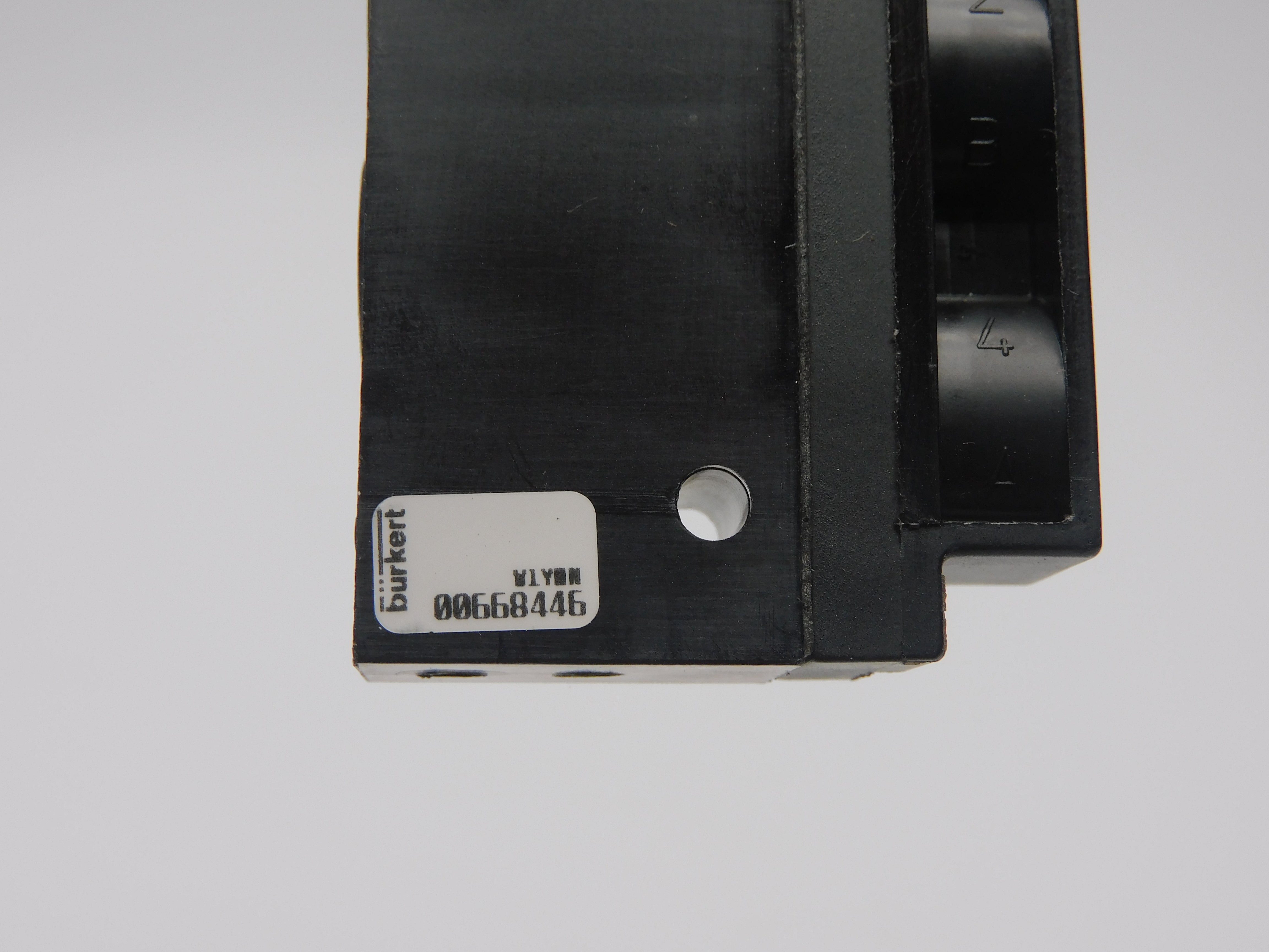 BURKERT 5470G4.0-G1/8 00135212 24VDC NSNP