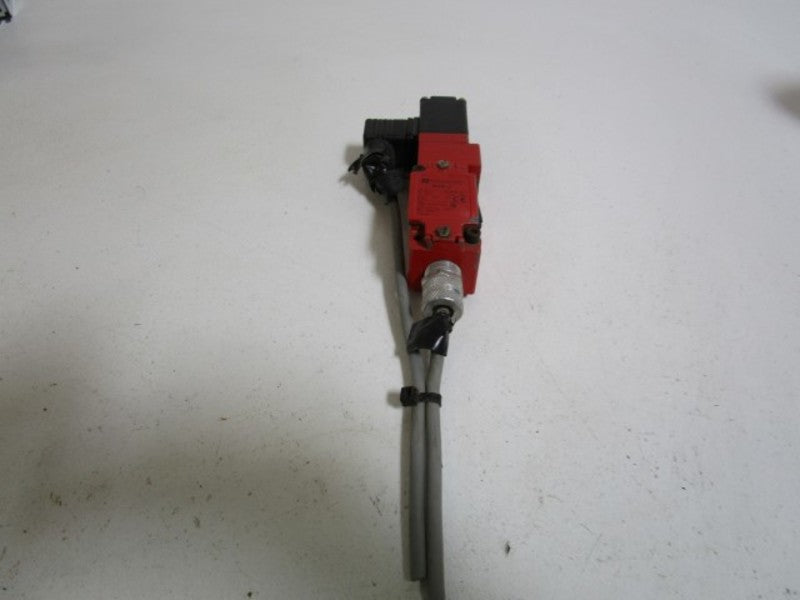 TELEMECANIQUE XCKJ1424296001 UNMP