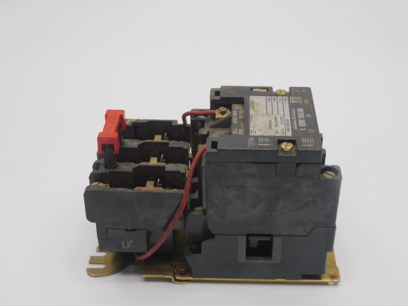 SQUARE D 8536SCG3V02 SER. A 110/120V UNMP