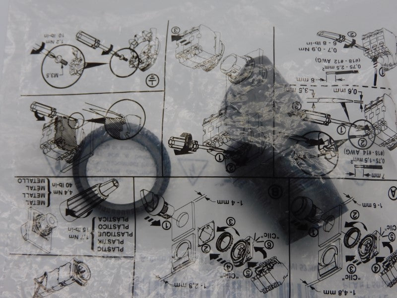 ALLEN BRADLEY 800FP-SR32 SER. A NSMP