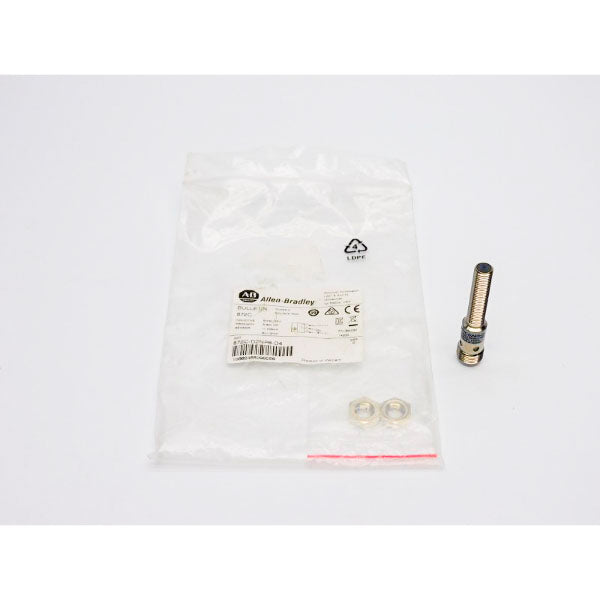 ALLEN BRADLEY 872C-D2NP8-D4 SER. E 5-30VDC NSMP