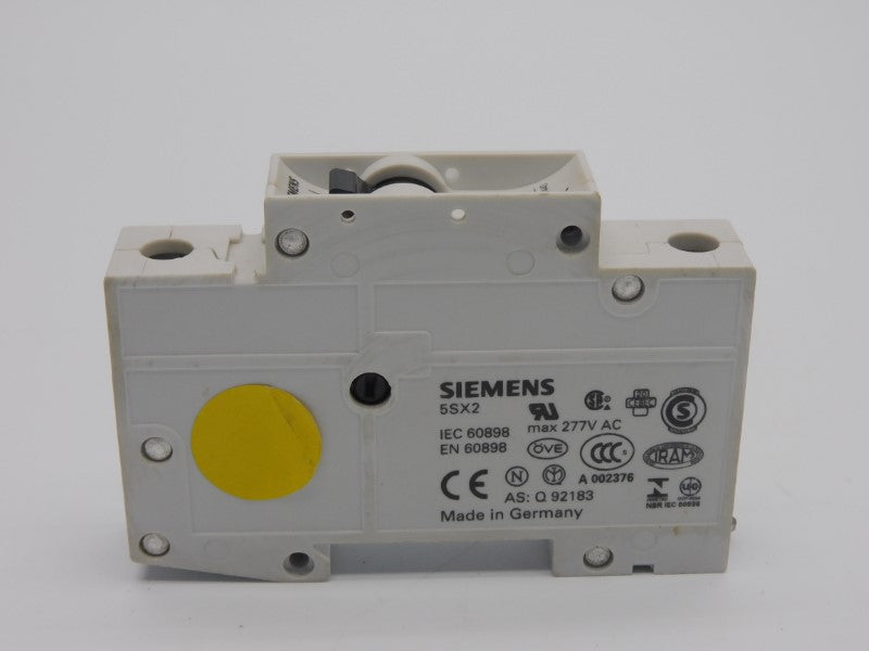 SIEMENS 5SX21-C20 250/440V 20A NSNP