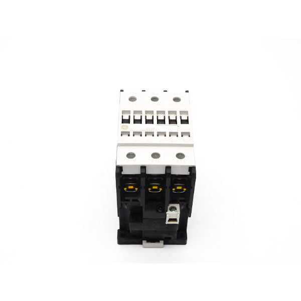 GENERAL ELECTRIC CL08A300M4 110/120V 110A UNMP