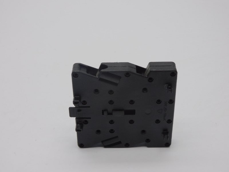 SIEMENS 49ACR0 SER. F 660V UNMP
