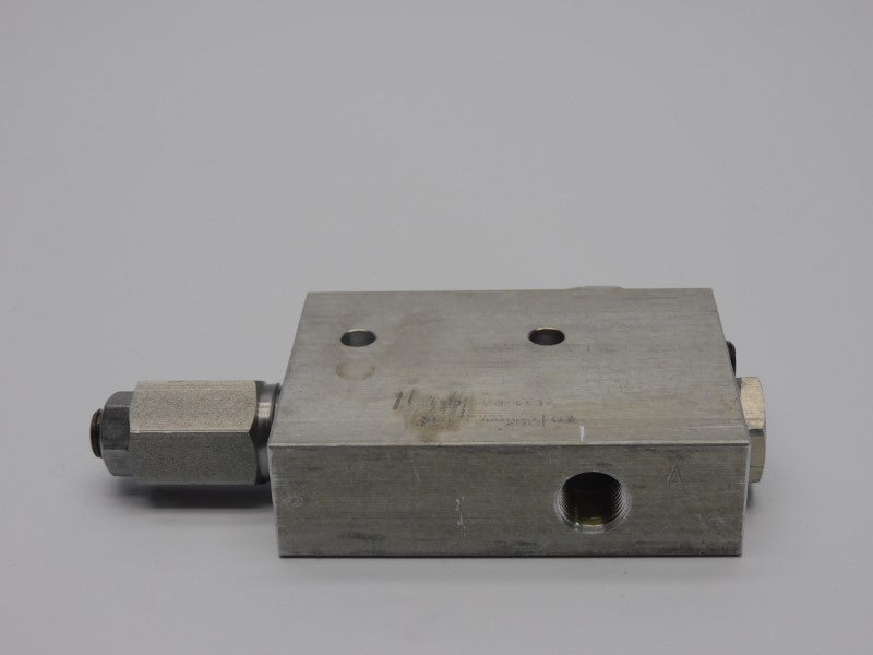FLUID CONTROLS 1E11-P3-30S NSNP