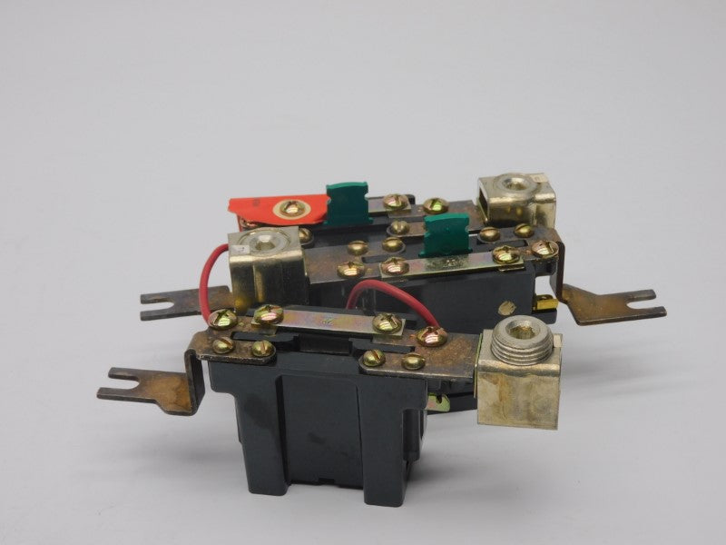 FURNAS 48JC38AA3 SER. A 600VAC (AS PICTURED) NSNP