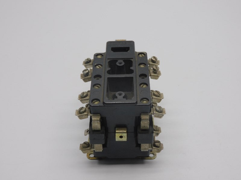 SQUARE D 8501DO44 SER. A 110/115V 10A UNMP
