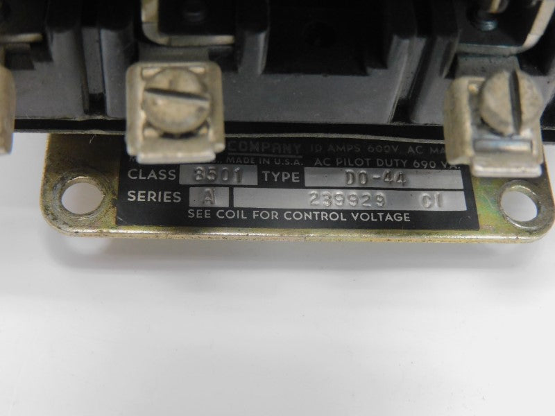 SQUARE D 8501DO44 SER. A 110/115V 10A UNMP