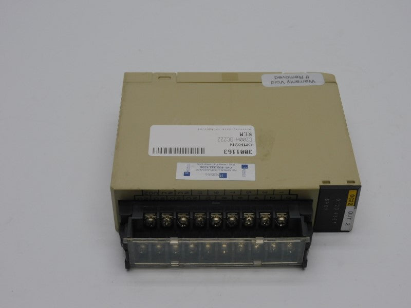 OMRON C200H-OC222 250VAC 8A UNMP
