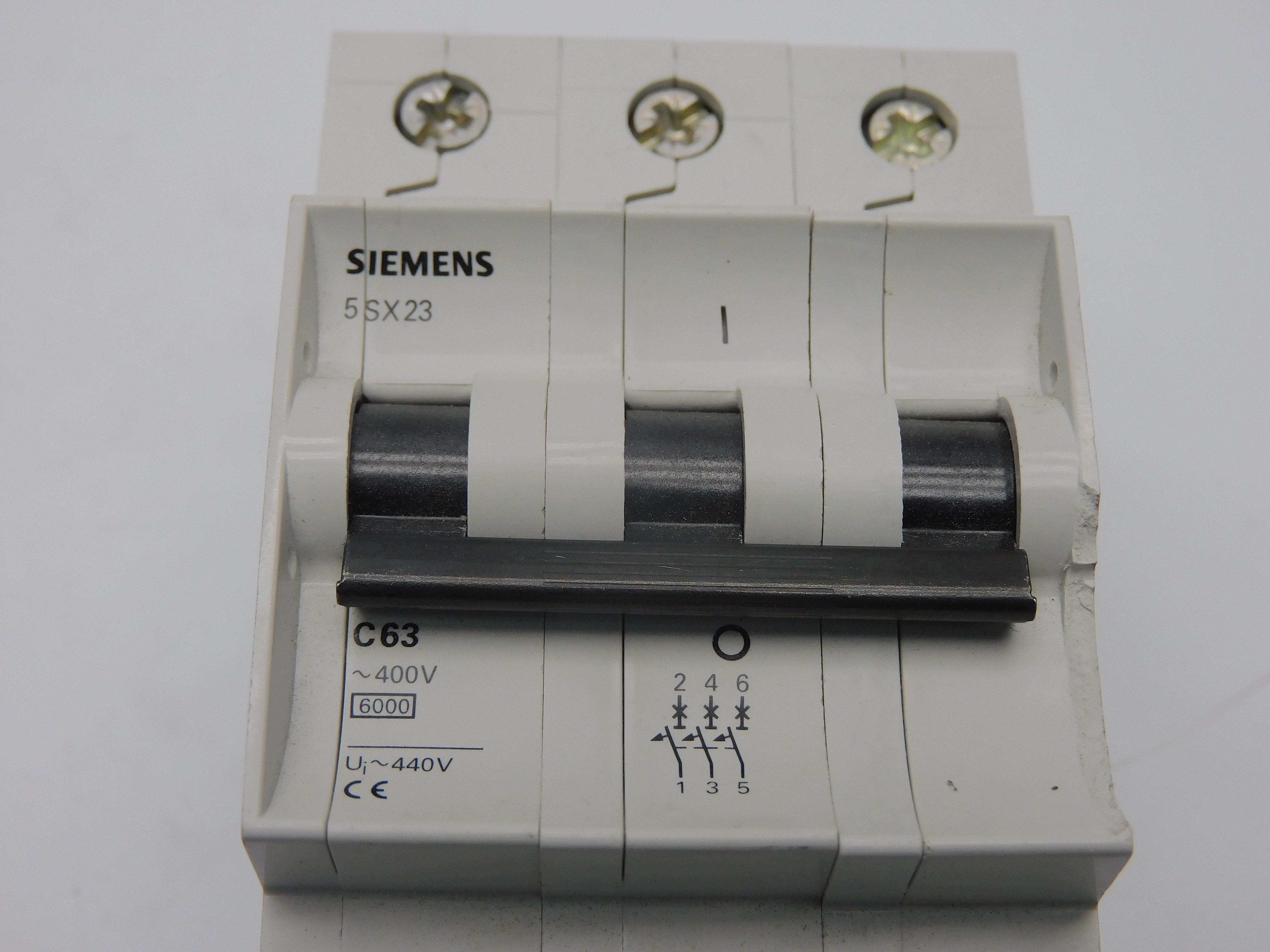 SIEMENS 5SX23-C63 440V 63A (AS PICTURED) NSNP