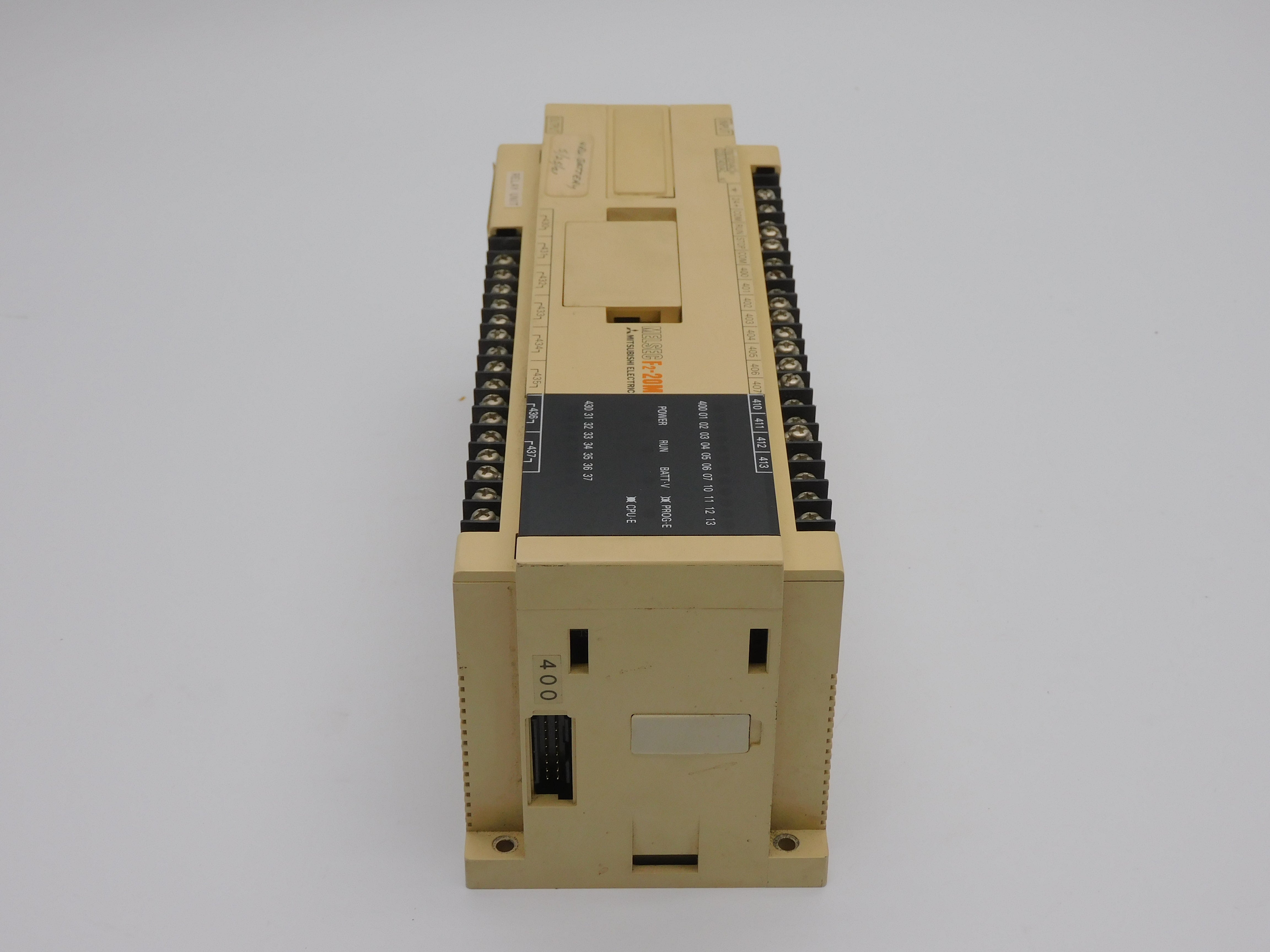 MITSUBISHI F2-20MR-U 220/240VAC 2A UNMP