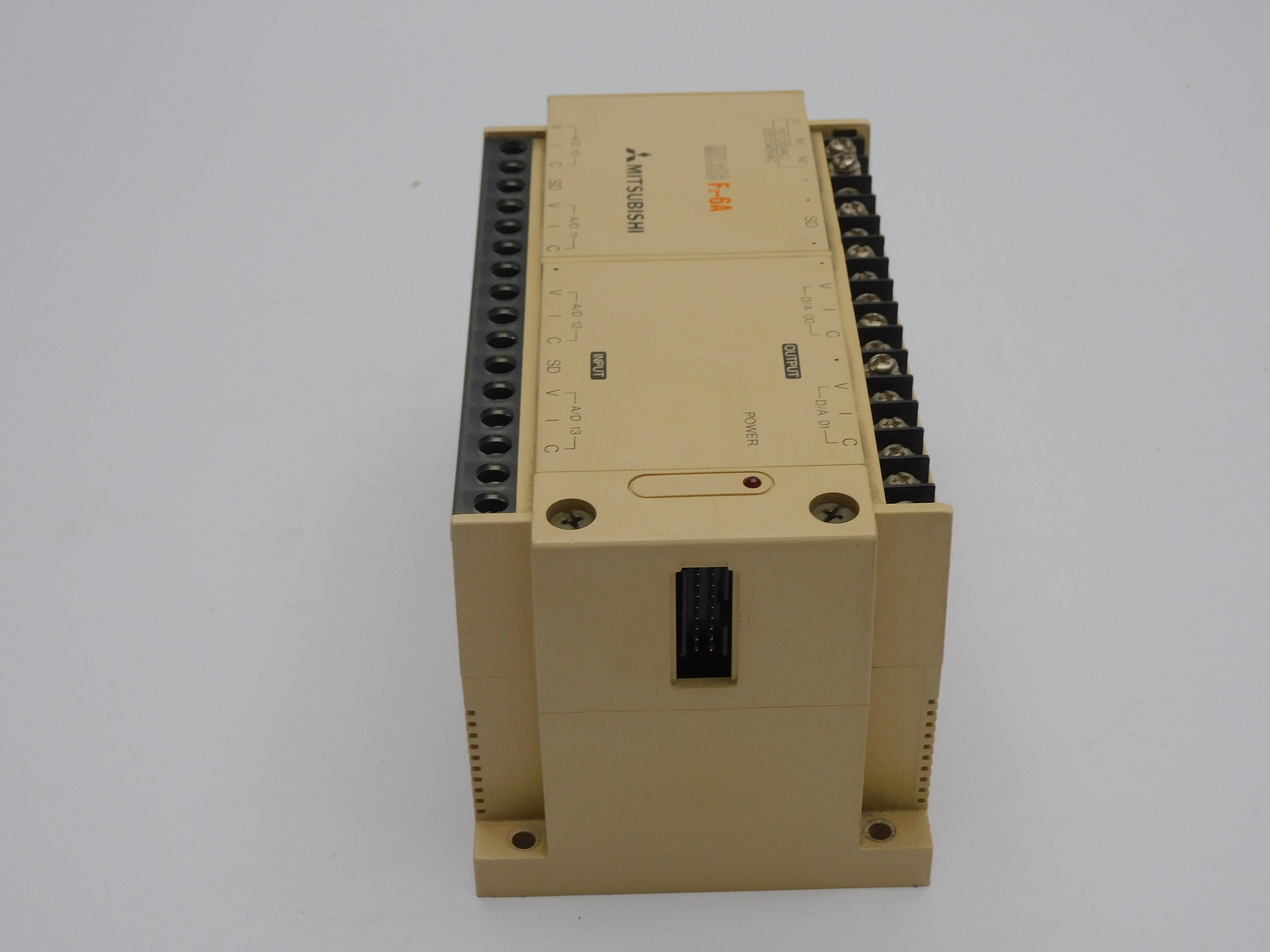 MITSUBISHI F2-6A-E 220/240VAC UNMP
