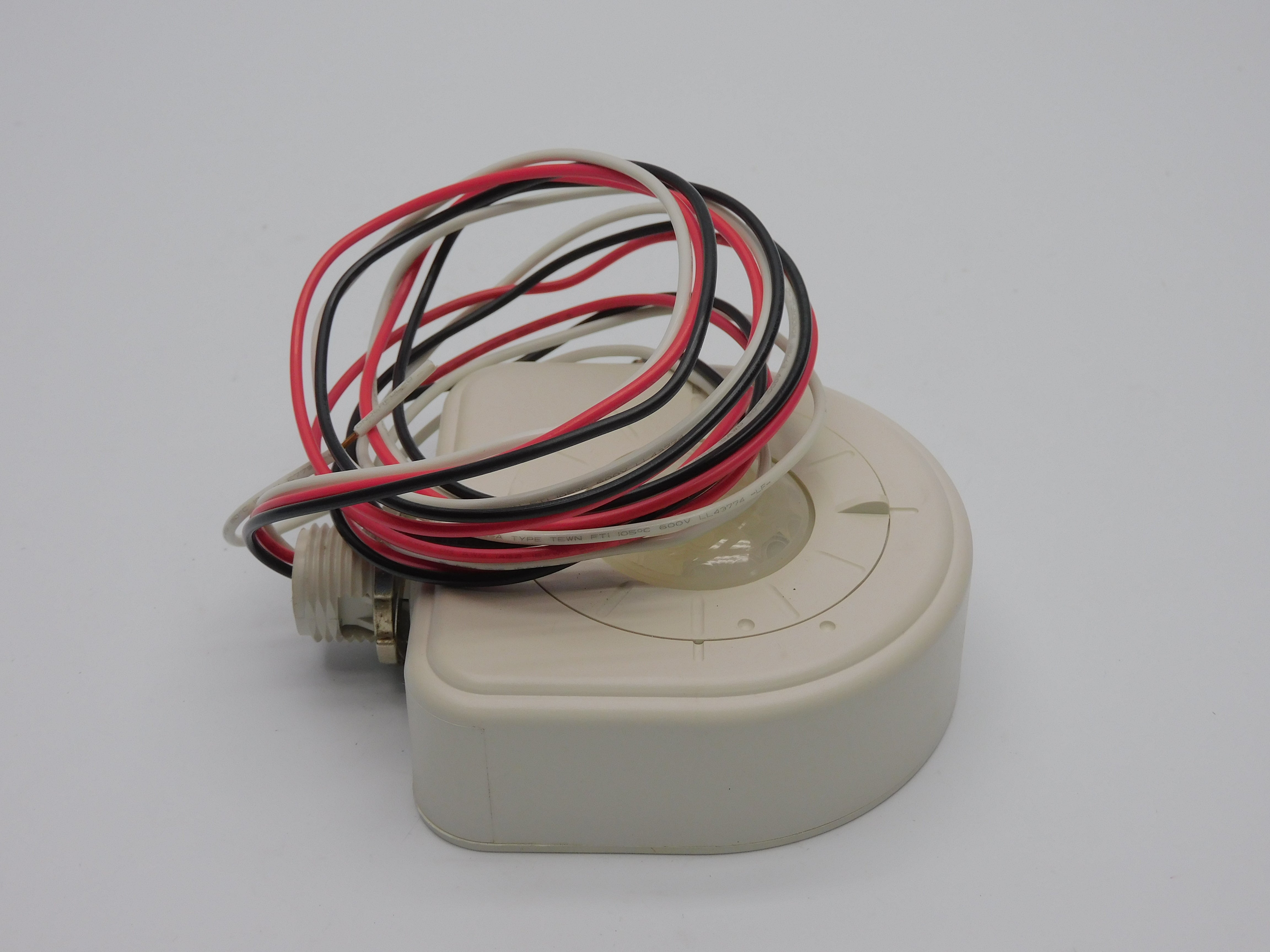 LEVITON PSFHU-ITW 347VAC NSMP
