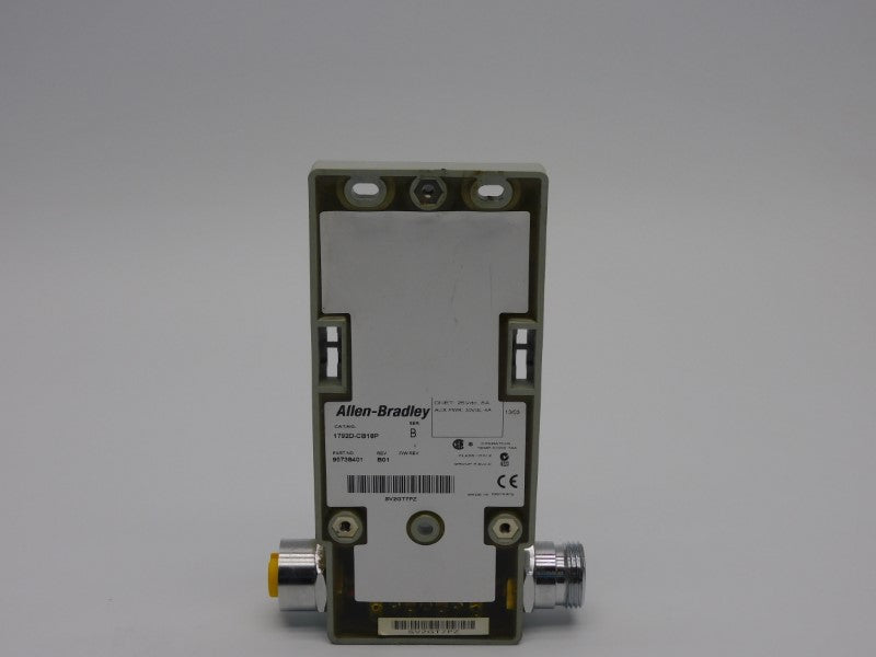 ALLEN BRADLEY 1792D-CB18P SER. B REV. B01 30VDC 8A UNMP