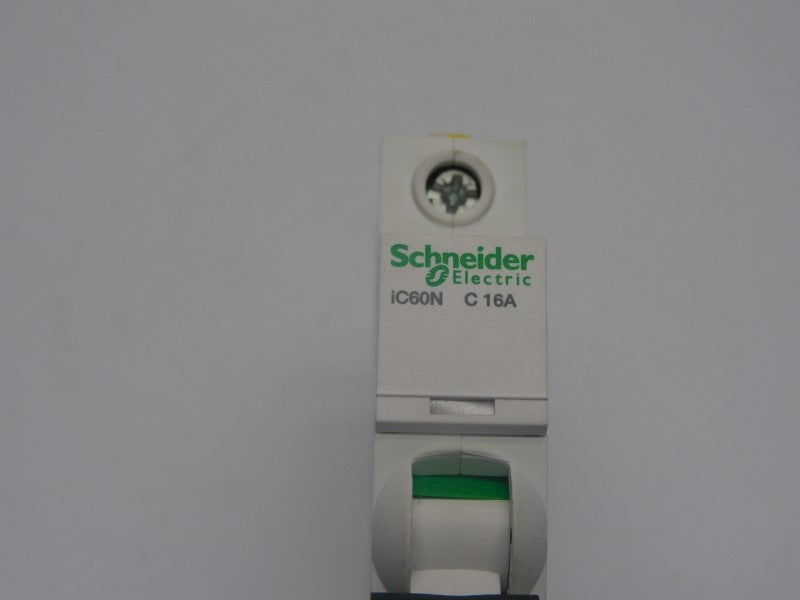 SCHNEIDER ELECTRIC A9F04116 230/400V 16A NSNP