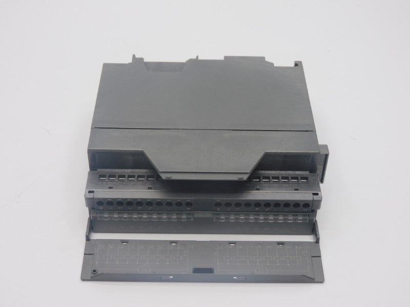 SIEMENS 6ES7322-1BH01-0AA0 VER. 07 24VDC 0.5A NSMP