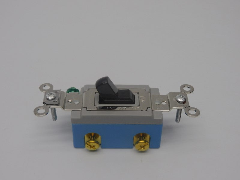 HUBBELL HBL1202 120-277VAC 15A NSMP