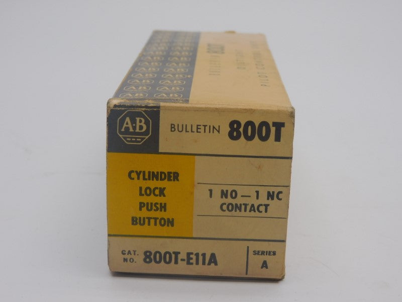 ALLEN BRADLEY 800T-E11A SER. A 600VAC (BK/YL) (NO KEY) NSMP