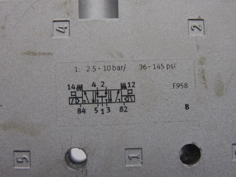 FESTO VUVS-L30-P53U-MD-G38-F8 575623 24VDC UNMP