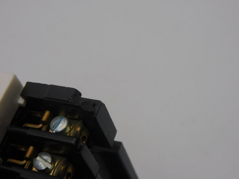 GENERAL ELECTRIC CR120A04002AA SER. A 115V 10A (AS PICTURED) UNMP