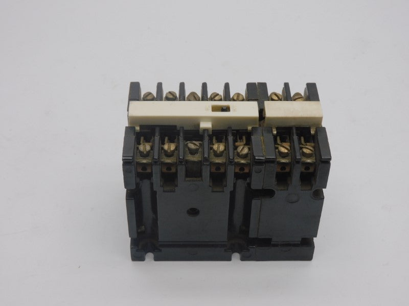 GENERAL ELECTRIC CR120A06002AA 115V 10A UNMP