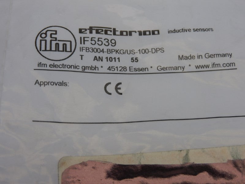 IFM EFECTOR IF5539 IFB3004-BPKG/US-100-DPS 10-36VDC NSMP