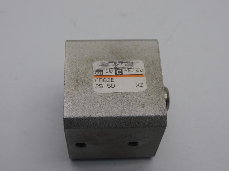 SMC CDQ2B25-5D UNMP
