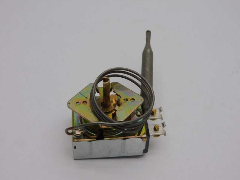 ROBERTSHAW B-10 250VAC 20A UNMP