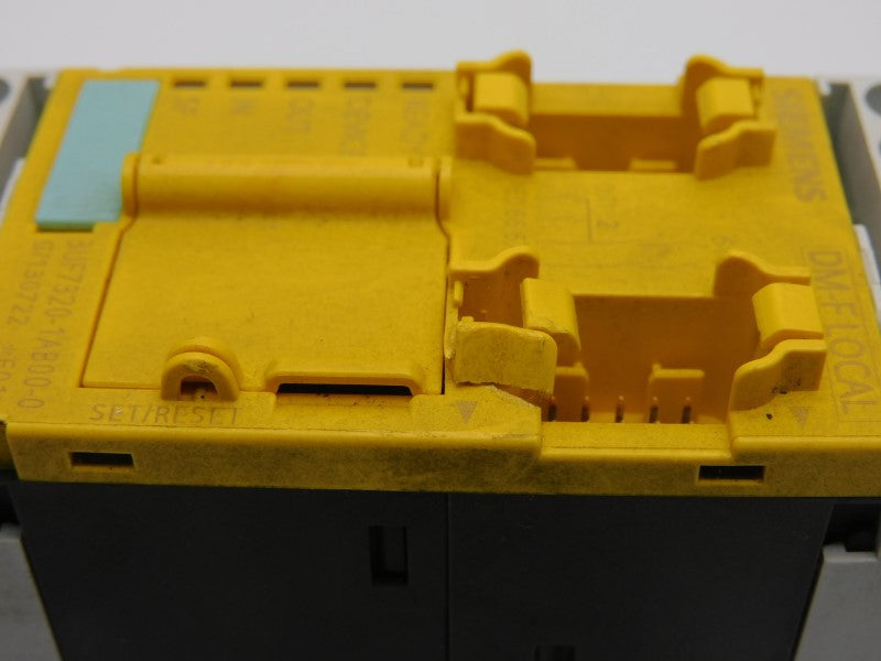 SIEMENS 3UF7320-1AB00-0 24V 6A (AS PICTURED) UNMP