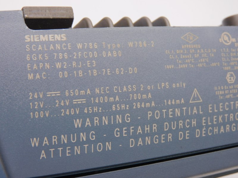 SIEMENS 6GK5786-2FC00-0AB0 100-240V NSNP