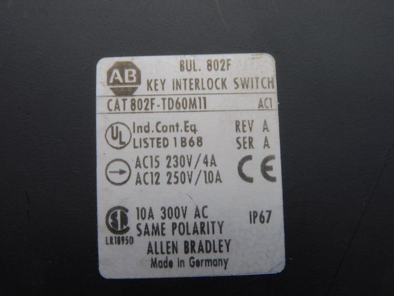 ALLEN BRADLEY 802F-TD60M11 SER. A REV. A 250V 10A (NO KEY) UNMP