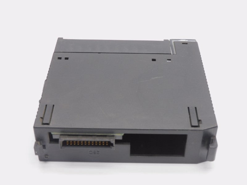 FANUC IC693MDL230C 120VAC (NO DOOR) UNMP