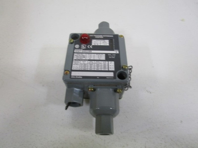ALLEN BRADLEY 836T-D452JX9 SER. A  NSNP