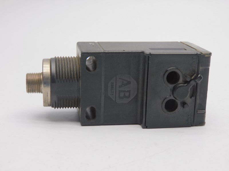 ALLEN BRADLEY 42GRF-9000-QD SER. A 10-40VDC UNMP